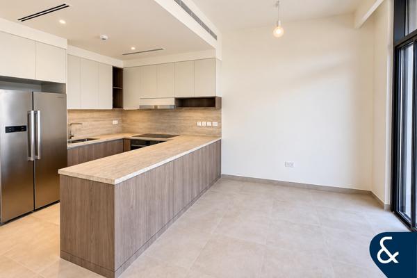 SINGLE ROW | 3 BED G+1 | CLOSE TO PARK