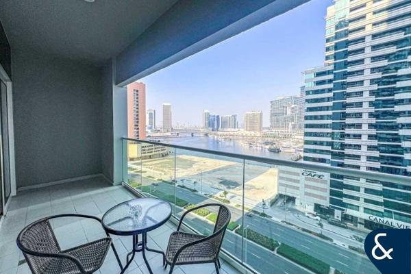 Walkable Area | Designers Choice | Bright