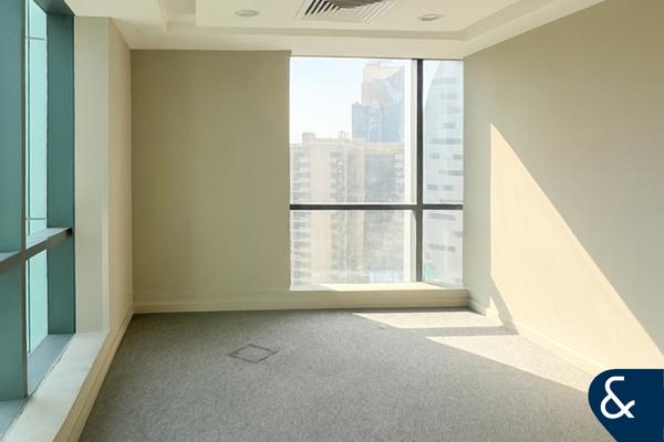 Prime Location | Close to Metro | Vacant