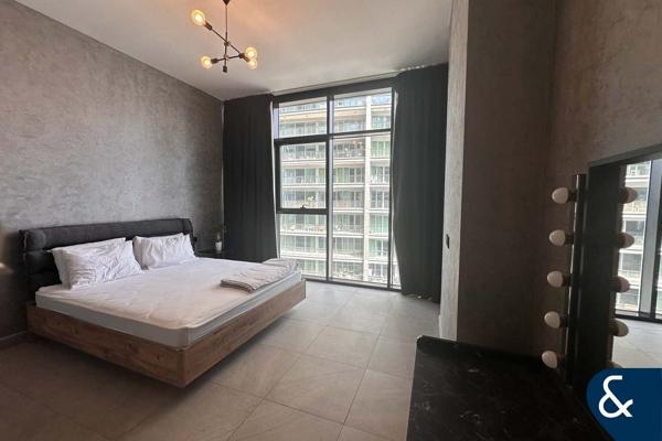 Vacant Now | Luxury 2 Bedroom | Open Plan