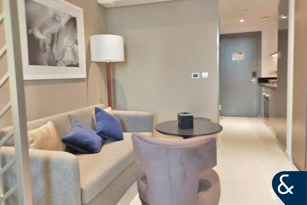 Modern  |  Studio |  Downtown Canal Views