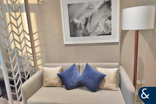 Modern  |  Studio |  Downtown Canal Views