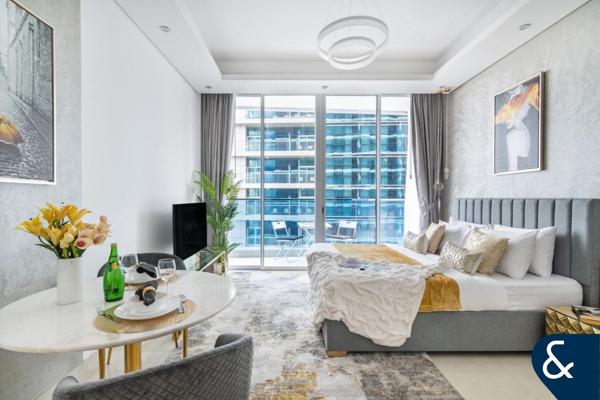 FURNISHED | LUXURIOUS STUDIO | MODERN