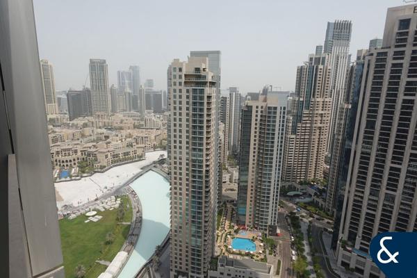 Unfurnished | Modern | Stunning View |