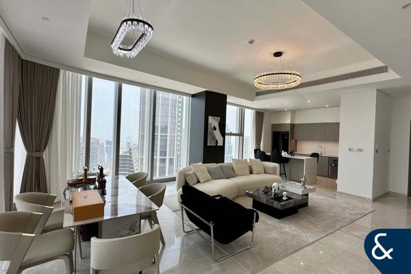 PENTHOUSE | VACANT NOW | UPGRADED