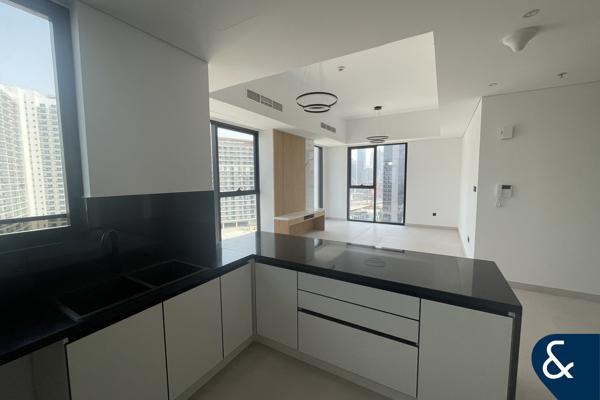 Vacant 3BR/3BA | High Floor | Central 1
