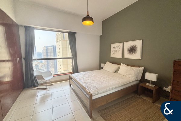 2 bedrooms | furnished | Spacious