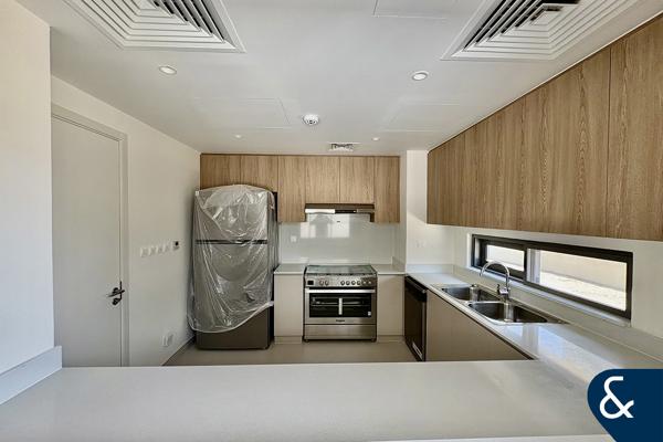 Vacant On Transfer | Best Location | 4 Bed