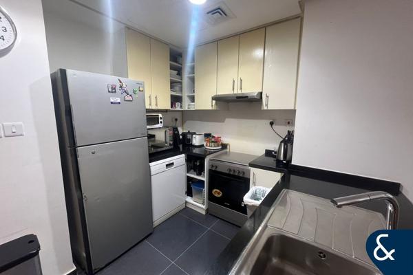 LARGE SIZE | 2 BED + M | LARGE BEDROOMS