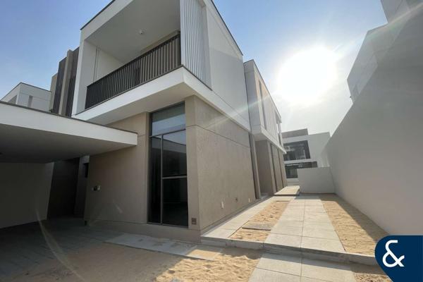 4 Bed | Prime Location | Vastu Compliant