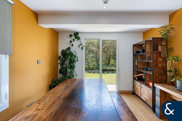 Springs 1 | Upgraded | Extended | Vacant