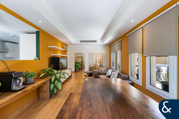 Springs 1 | Upgraded | Extended | Vacant