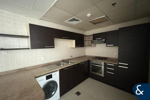 One Bedroom | Vacant | High ROI
