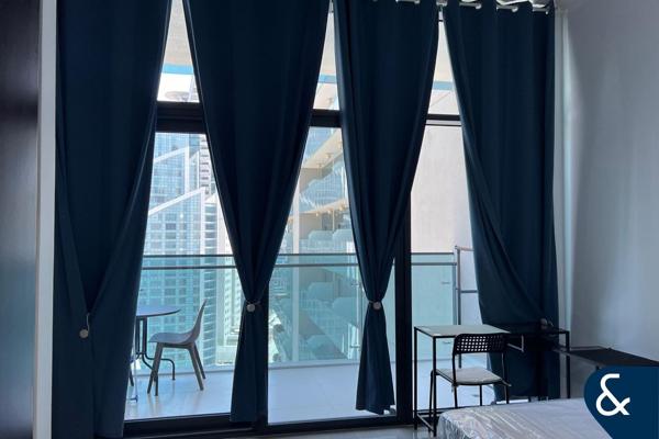 Multiple Cheques|Near Metro|No Parking Space