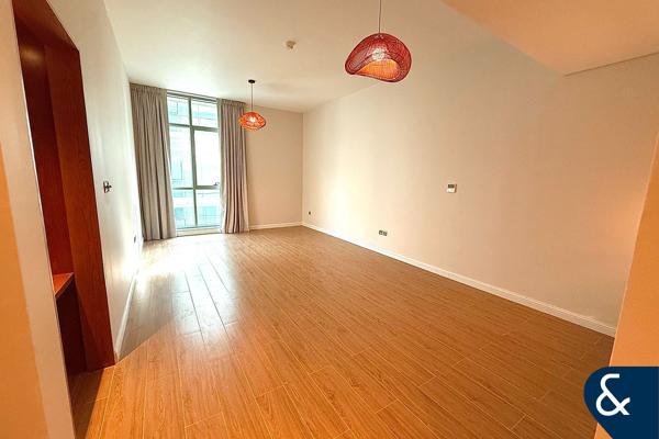 Rare Find  | Fully Upgraded | Smart Home