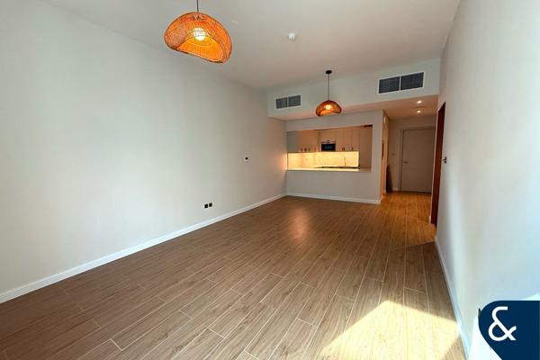 Rare Find  | Fully Upgraded | Smart Home