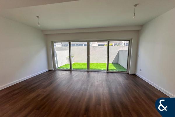 Upgraded Flooring | Park Facing | 3 Bedroom