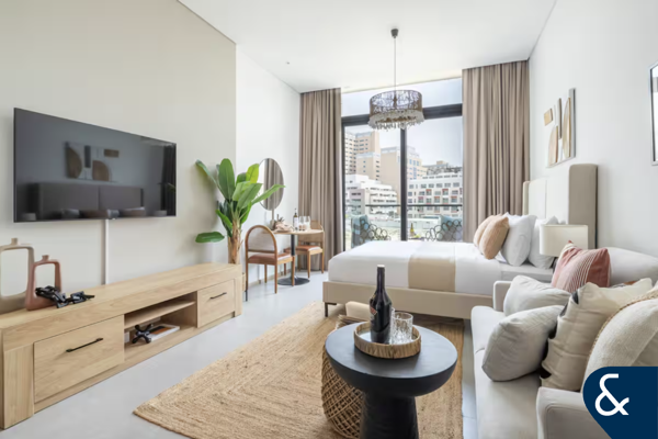 Vacant | Fully Furnished | Luxury Studio |