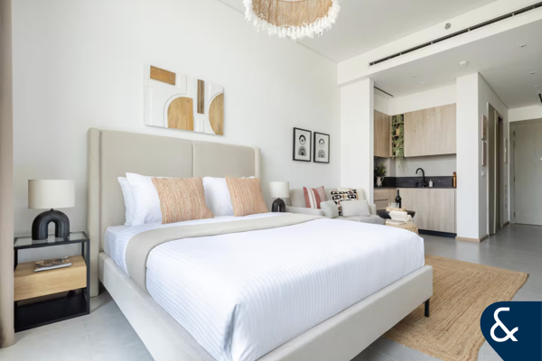 Vacant | Fully Furnished | Luxury Studio |