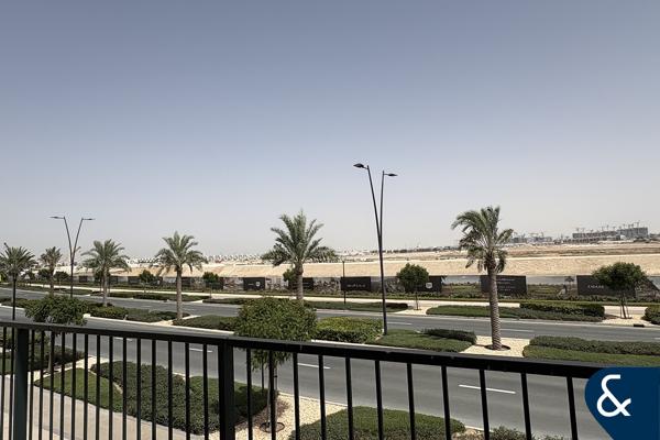 Single Row | End Unit | Vacant on Transfer