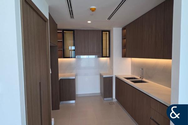 Unfurnished | High Floor | Vacant | Brand New