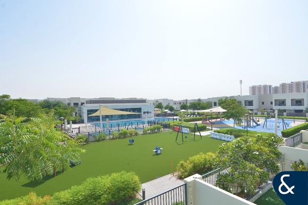 OVERLOOKING POOL AND PARK | SPACIOUS |