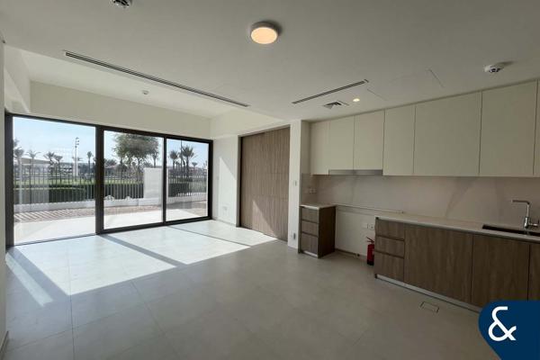 Single Row | Fantastic Location | 4 Beds