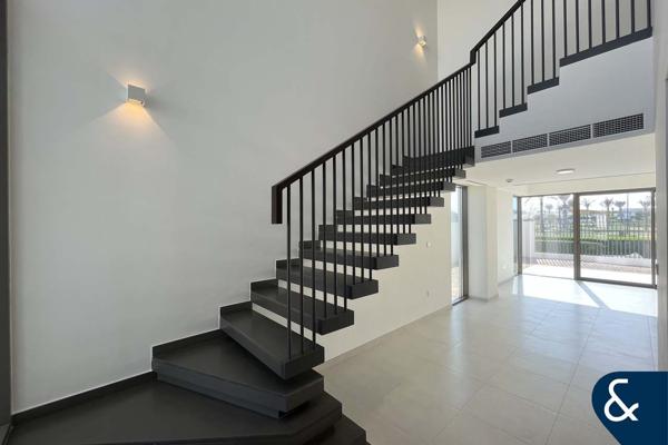 Single Row | Fantastic Location | 4 Beds