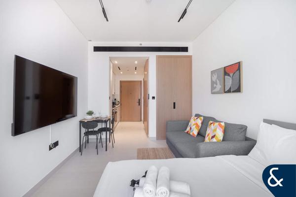 Vacant | High ROI | Fully Furnished