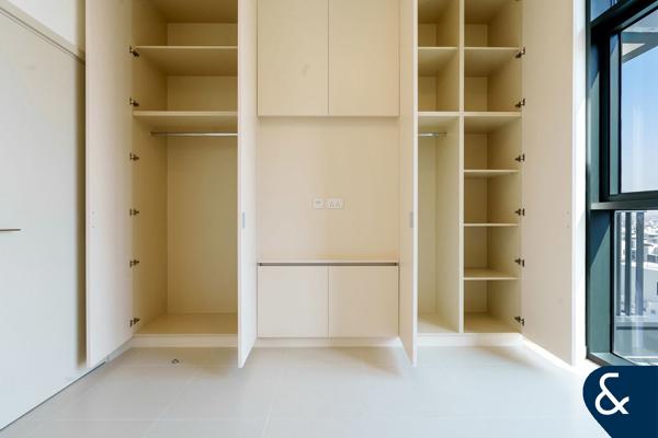 1 Bed | Villa Community Views | High Floor