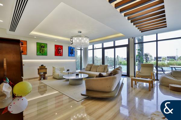 LARGE PLOT | GOLF VIEW | VOT | VIEWING POOL