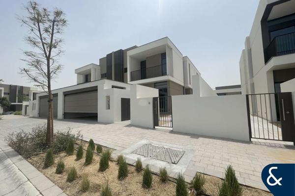 BRAND NEW | PRIME LOCATION | SPACIOUS LAYOUT