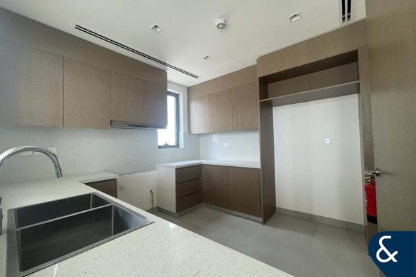BRAND NEW | PRIME LOCATION | SPACIOUS LAYOUT