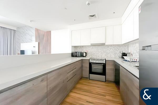 VOT | Unfurnished Option | Upgraded