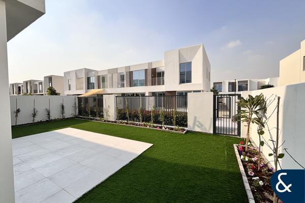 Brand New | Open Plan Living | Landscaped