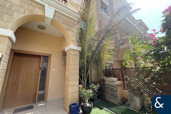 Spacious Townhouse | Vacant | Basement |