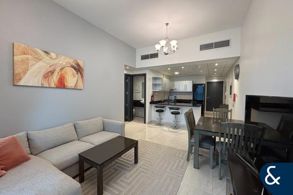High Floor | One Bedroom | Large Balcony