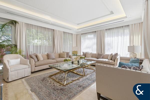 Extended | Quiet Location | Big Plot | 3 Bed