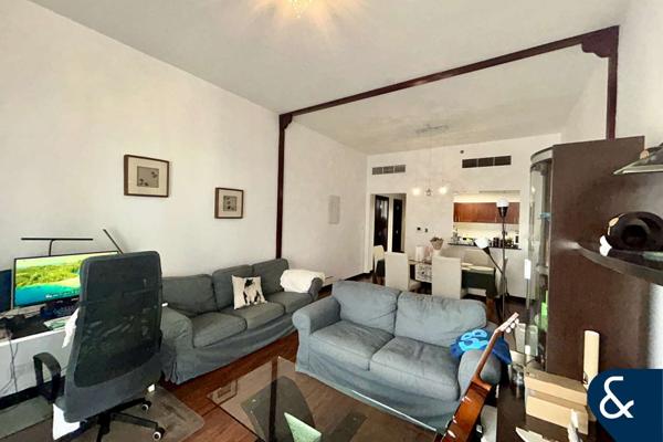 Exclusive | High floor | Vacant on transfer