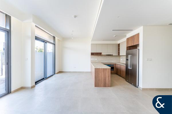 SINGLE ROW | 3 BED G+1 | CLOSE TO POOL