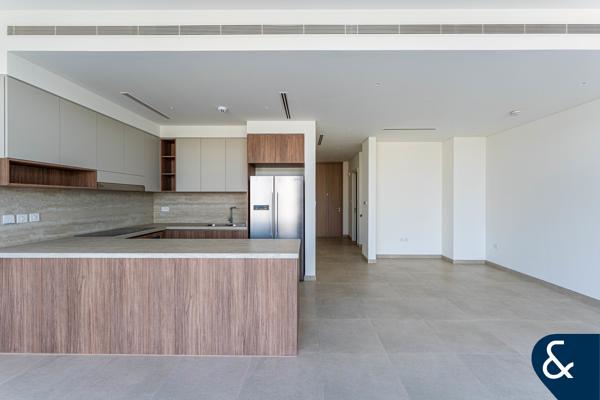 Single Row | 3 Bedrooms G+1 | Close T Pool