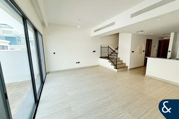 Brand New I Fitted Kitchen I Unfurnished