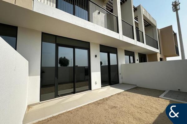 Investor Deal | Single Row | Spacious Layout