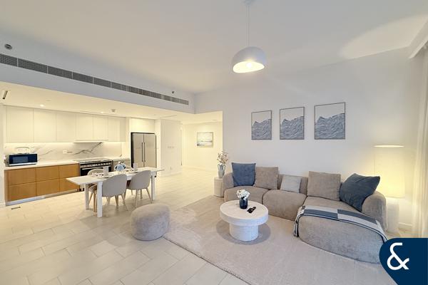 Furnished  / Corner Unit / Atlantis View