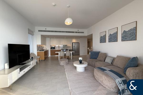 Best Price | Corner Unit | Furnished