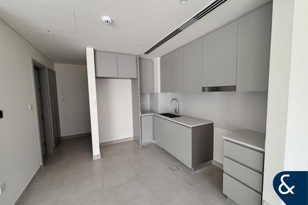 Brand New | Corner Kitchen | 3 Plus Maids