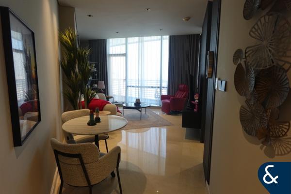 Large Studio | Balcony | Furnished | Upgraded