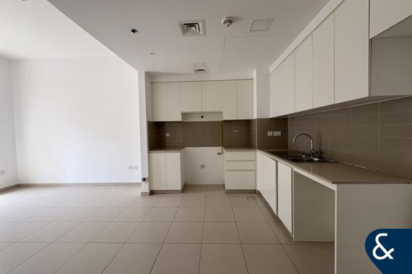 Vacant Now | Pool View | Spacious Layout