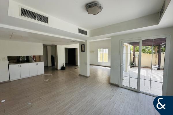 BIGGEST LAKE VIEW | VACANT NOW | TYPE 1E