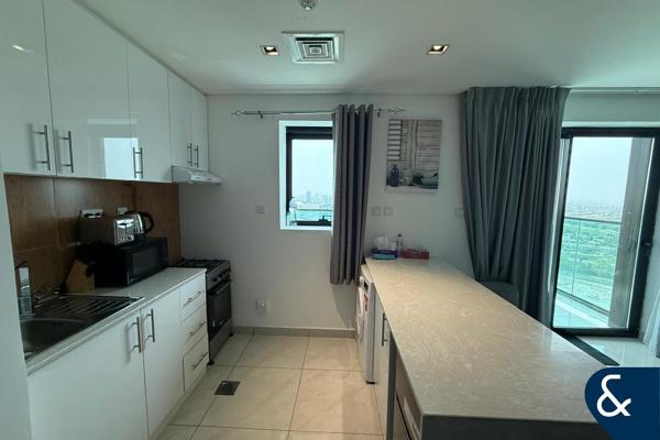 High floor I Fully furnished I Vacant